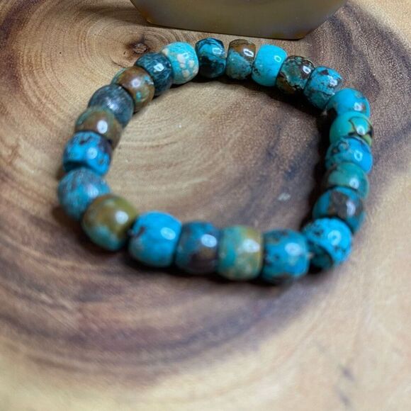 Turquoise beaded stretch bracelet ONE NEW reiki meditation crystal healing 9mm b - Picture 6 of 12